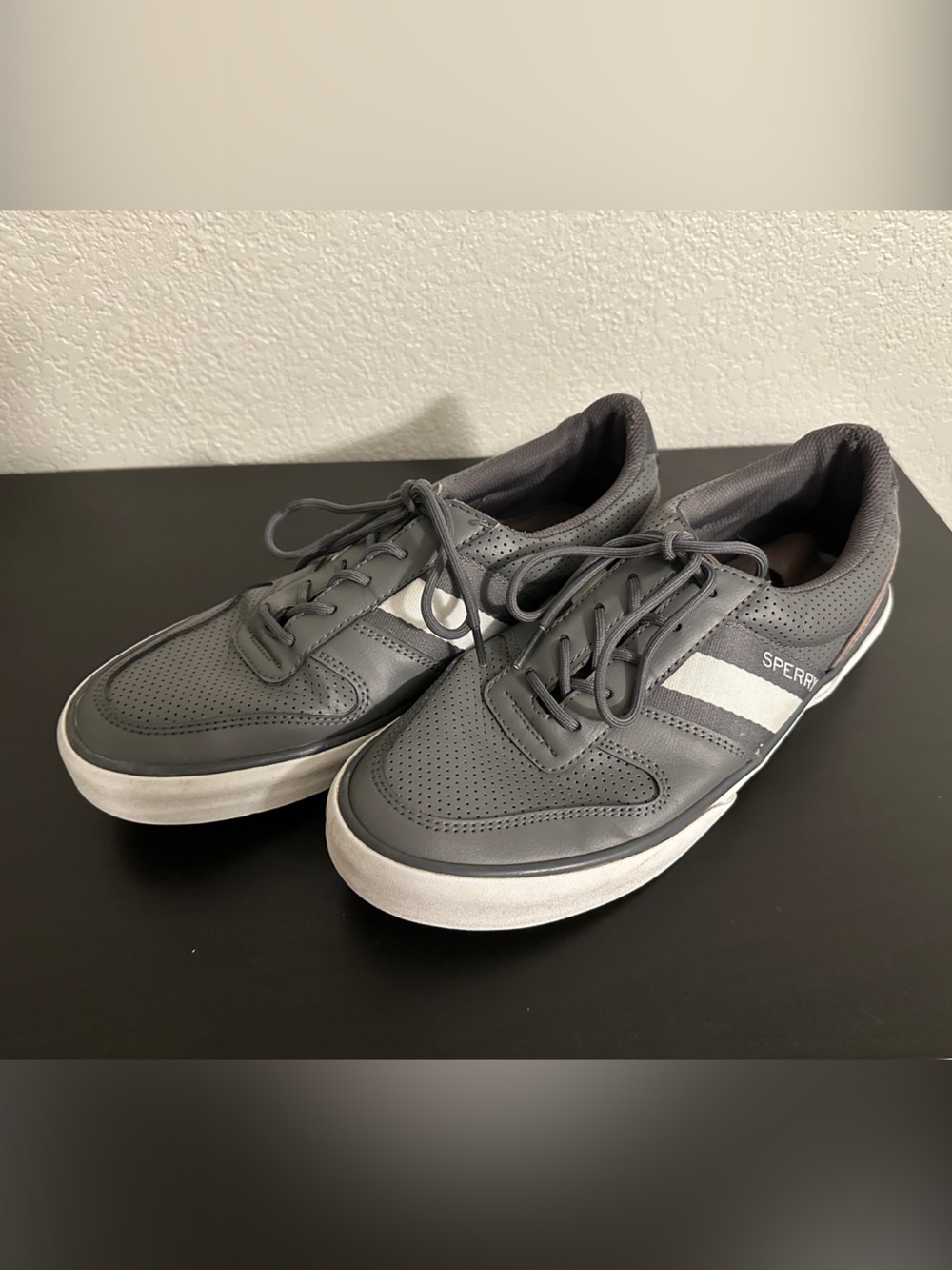 Sperry Men's Gray Perforated Low-Top Sneakers with White Stripe